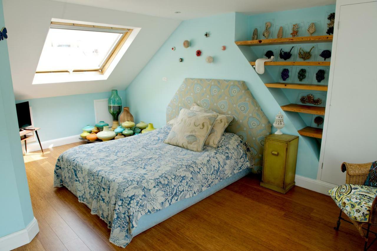 The Ceramic House *